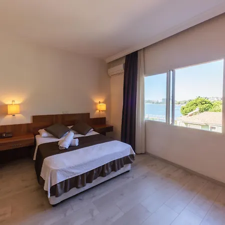 Otel Melis 2*
