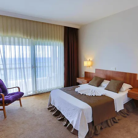 Melis 2* קוסדסי