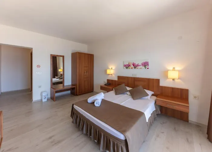 Melis Otel Kuşadası