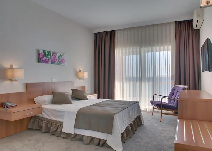 Melis Otel Kuşadası