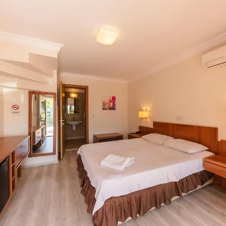 Melis 2* Kusadası
