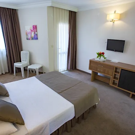Otel Melis 2*