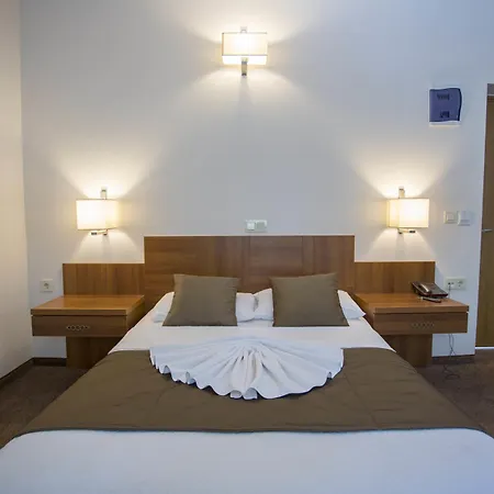 Melis 2* Kusadası