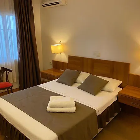 Melis Hotel